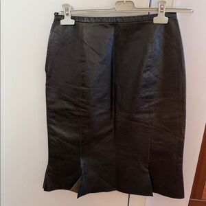CLAN  Brown Leather  Midi pencil
 Skirt Size:38